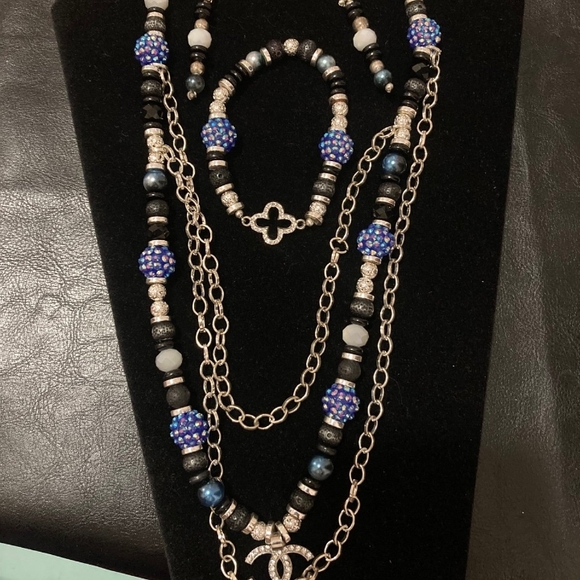 Handmade Jewelry - Elegant Silver and Blue Beaded Jewelry Set
